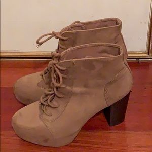 Suede heeled boots